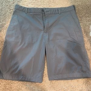 Mens striped Nike golf shorts